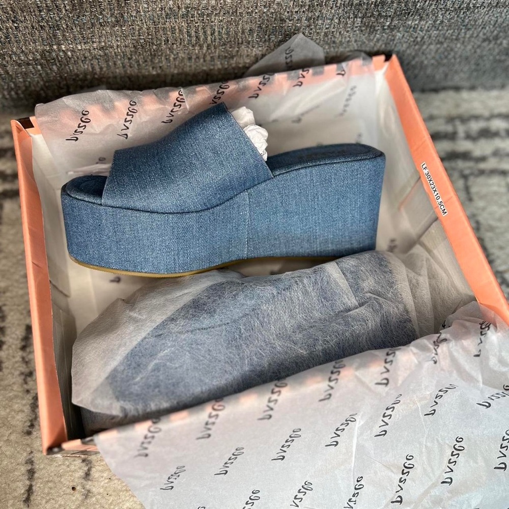 Denim Moving Forward Platform Sandals Size 5.5 Y2K